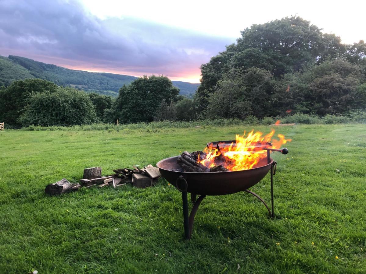 Hotel Black Mountains Glamping Abergavenny Exterior foto